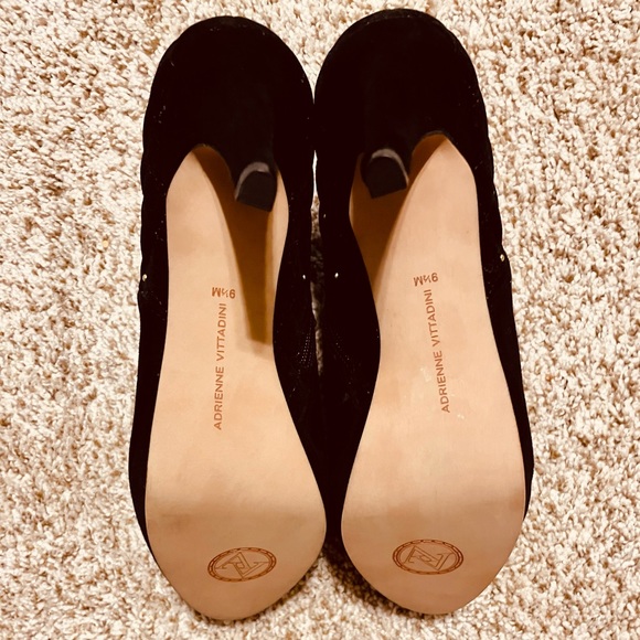 Adrienne Vittadini Black Suede Cuffed Studded Ankle Bootie stiletto 9-1/2 M EUC - Picture 16 of 16